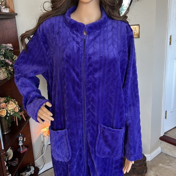 NWOT Collections Etc Vintage Purple Zip Up Robe Duster House Coat Cozy Midi - Picture 3 of 15